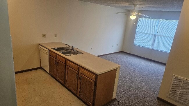 property at 517 MacCorkle Ave