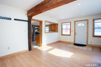 85 Quarry Rd in Granby, CT - Building Photo - Building Photo