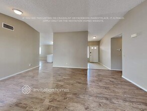 2087 Club Crest Way in Henderson, NV - Foto de edificio - Building Photo