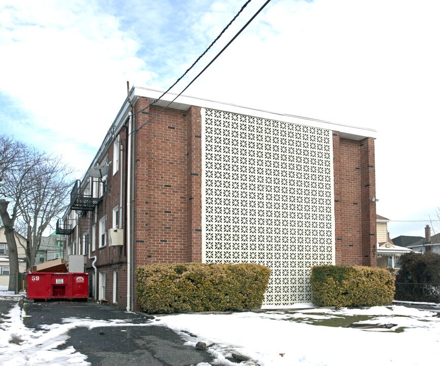 407 3rd Ave in Asbury Park, NJ - Building Photo