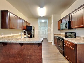60 Summer Hill Way in Richmond Hill, GA - Building Photo - Building Photo