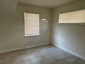 3829 Mt Pleasant St in Houston, TX - Building Photo - Building Photo