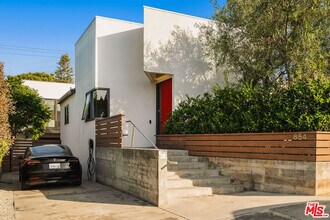 654 Hill St in Santa Monica, CA - Building Photo - Building Photo