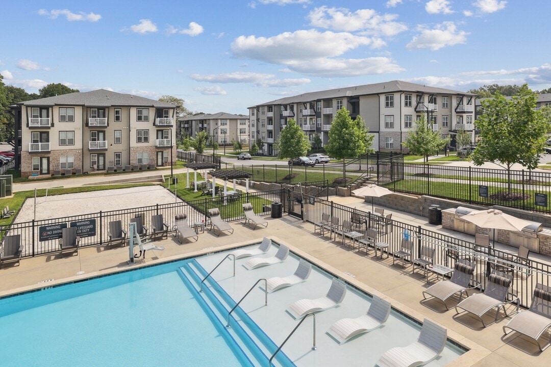 The Henry in Charlotte, NC - Foto de edificio