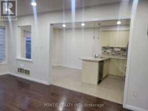 25 Berberis Cres in Brampton, ON - Building Photo - Building Photo