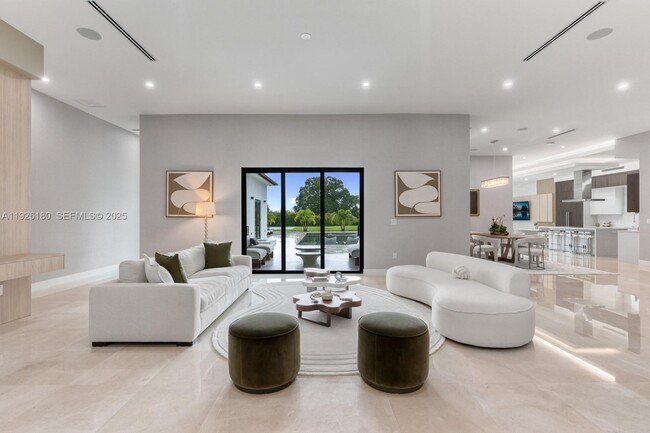 80 NW 129th Ave in Miami, FL - Building Photo - Building Photo