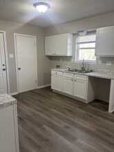 5052 Blacksmith Dr in Memphis, TN - Building Photo - Building Photo