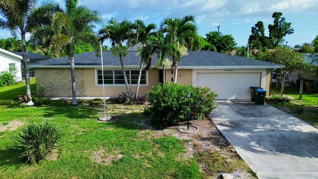 228 SE 43rd Terrace in Cape Coral, FL - Building Photo - Building Photo