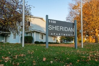 Sheridan Apartments in Marshall, MI - Foto de edificio - Building Photo