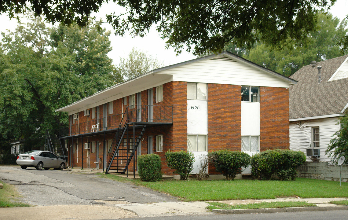 63 N Cooper St in Memphis, TN - Building Photo