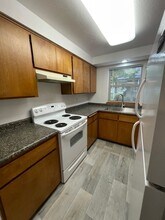 132 Van Ness Ave in Ashland, OR - Building Photo - Building Photo