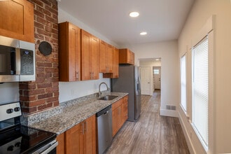 Amoskeag Apartments in Manchester, NH - Foto de edificio - Building Photo