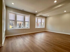 3236 W Cortez St in Chicago, IL - Building Photo - Building Photo