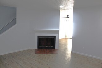 1823 Worthington Run Dr in Columbus, OH - Foto de edificio - Building Photo