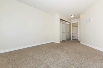 Mariners Point in Imperial Beach, CA - Building Photo - Building Photo