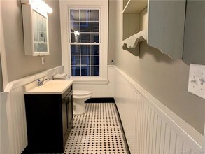 981 State St-Unit -2-A in New Haven, CT - Building Photo - Building Photo