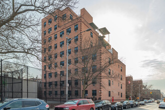 519 Marcy Ave in Brooklyn, NY - Foto de edificio - Building Photo