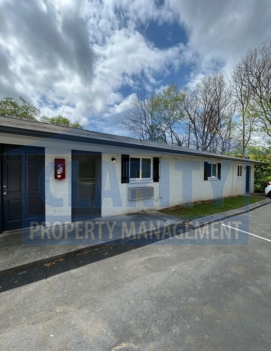 1705 Clemmer St NE in Cleveland, TN - Building Photo