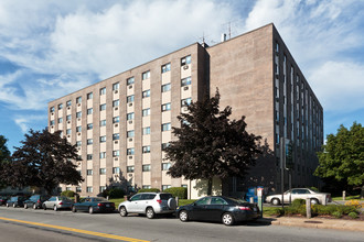 Bedford Towers in New Bedford, MA - Building Photo - Building Photo