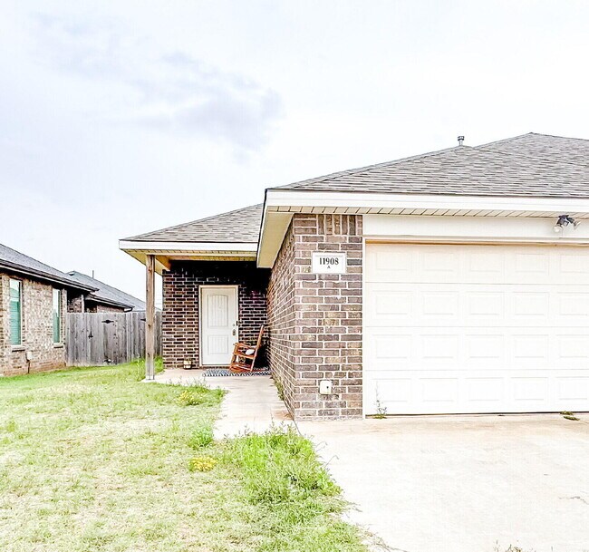 property at 11908 Evanston Ave