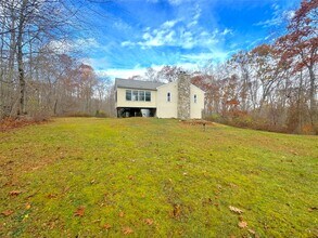 400 Windham Ave in Colchester, CT - Building Photo - Building Photo