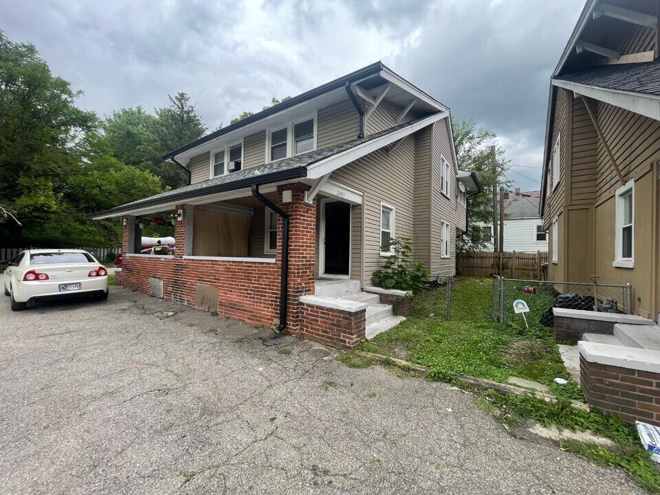 2405 E 16th St in Indianapolis, IN - Building Photo