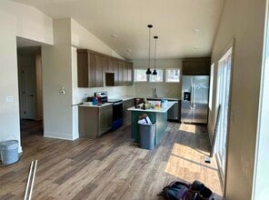 107 W Park Ave in Runnells, IA - Building Photo - Building Photo