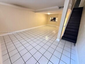 4089 NW 19th St in Lauderhill, FL - Building Photo - Building Photo