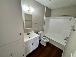 4809 Houghton Ave in Fort Worth, TX - Building Photo - Building Photo