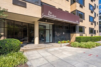 2141 I St NW, Unit 612 in Washington, DC - Building Photo - Building Photo