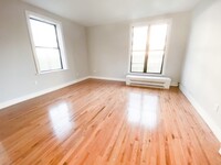 720 Riverside Dr-Unit -7-B in New York, NY - Building Photo - Building Photo