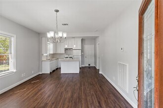 801 E 24th St in Houston, TX - Building Photo - Building Photo