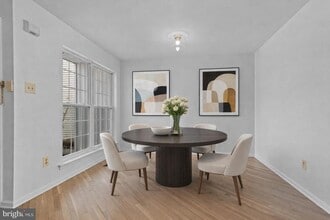 112 Stewarts Ct in Phoenixville, PA - Building Photo - Building Photo