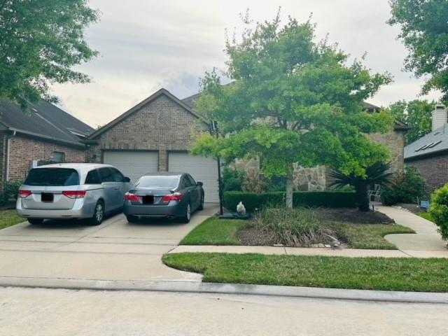 2206 Ascot Ln in Sugar Land, TX - Building Photo