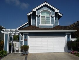 2730 Point Del Mar in Corona Del Mar, CA - Building Photo