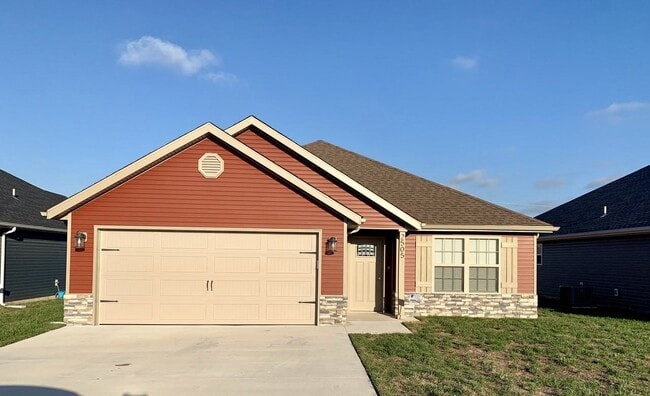 property at 2505 S Willard Ave