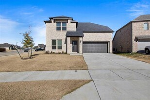 9401 Wild W Wy in Crowley, TX - Building Photo
