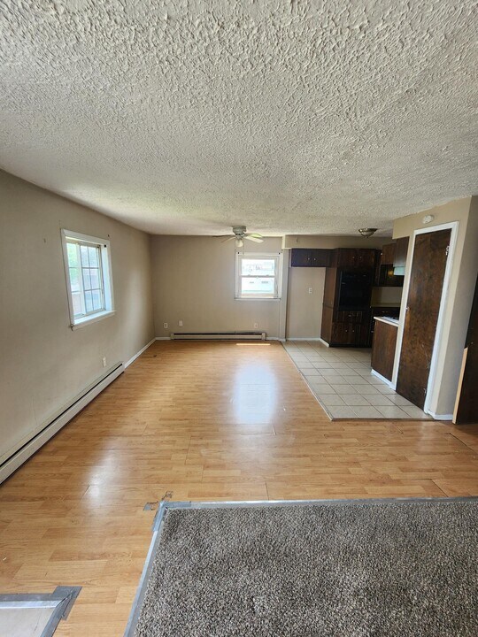 333 Illinois Ave, Unit 2 in Lorain, OH - Building Photo