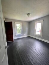 1411 Laiblin Pl NE in Canton, OH - Building Photo - Building Photo