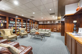 Waterside Villas in Monroe Township, NJ - Building Photo - Building Photo