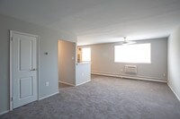 Holme Circle Apartments photo'
