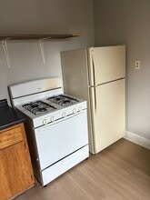 225 Allen St in Waterloo, IA - Building Photo - Building Photo