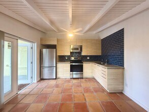 2969 Wood St in Sarasota, FL - Building Photo - Building Photo