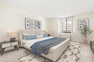 45 Longwood Ave, Unit 611 in Brookline, MA - Building Photo - Building Photo