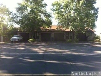 754 E 11th St in New Richmond, WI - Foto de edificio