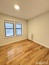 19 Peterborough St, Unit 4 in Boston, MA - Foto de edificio - Building Photo