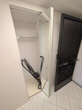 4725 Lucerne Lakes Blvd E in Greenacres, FL - Building Photo - Building Photo