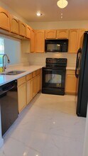 3120 Ringwood Meadow in Sarasota, FL - Building Photo - Building Photo