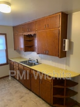 1406 S Lulu Ave in Wichita, KS - Building Photo - Building Photo