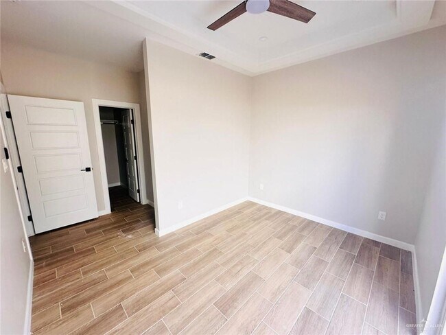 810 Athol St-Unit -2 in Pharr, TX - Building Photo - Building Photo